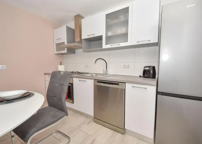 Сasa de vacaciones 4all By Interhome Maslenica